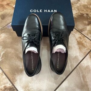 Cole Haan black leather women's size 8 original grand loafer EUC with box